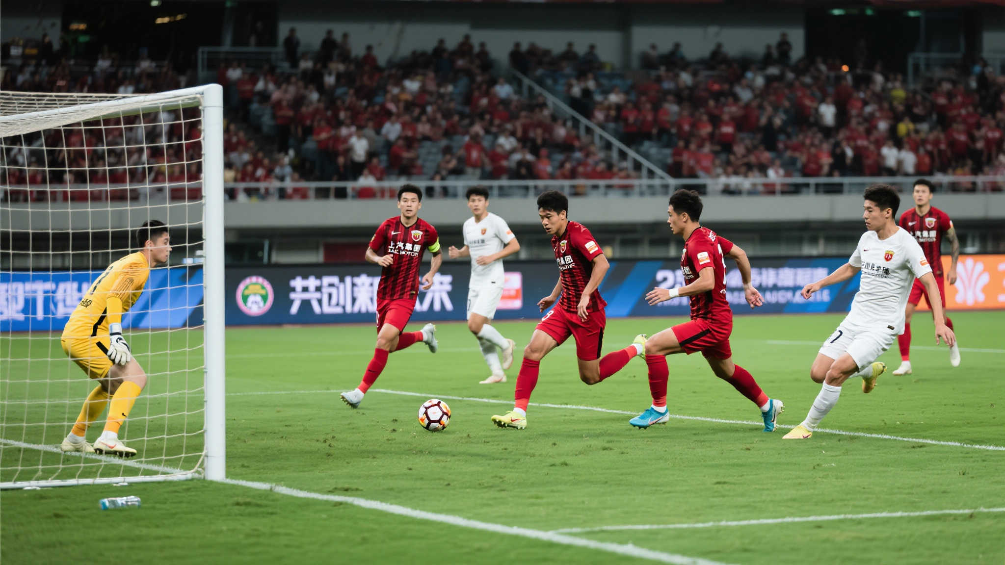 萨尔茨堡主帅:新月实力强劲,球队表现让我倍感自豪 然而真正令观众们热血沸腾的是双方踢出的快节奏且灵活